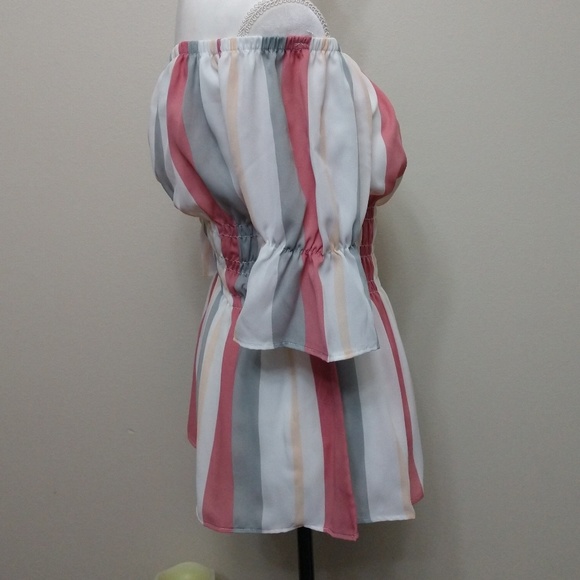 🆕 MOLLY Striped Bell Sleeve Top - Picture 7 of 8